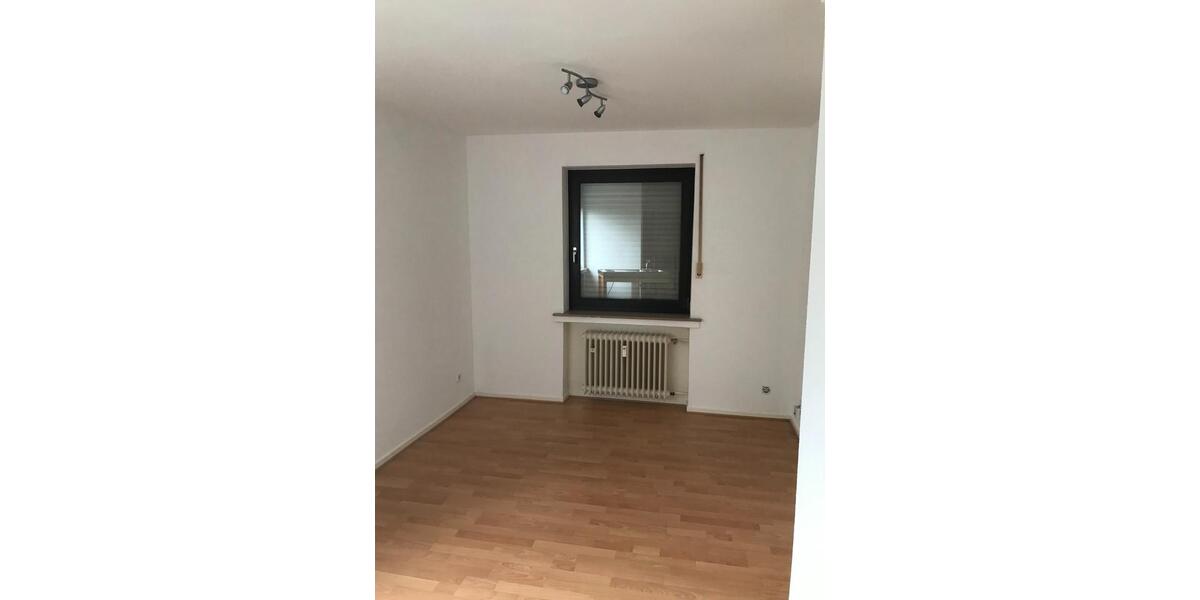 Etagenwohnung Bonn Beuel-Mitte - 4 Zimmer, 105 m&sup2;, 430.000&euro; | Angebot:26581887