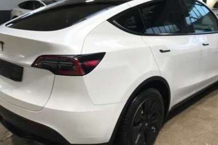 Tesla Model Y 61.000 km 29.500 &euro; Wesseling, Stadt 50389