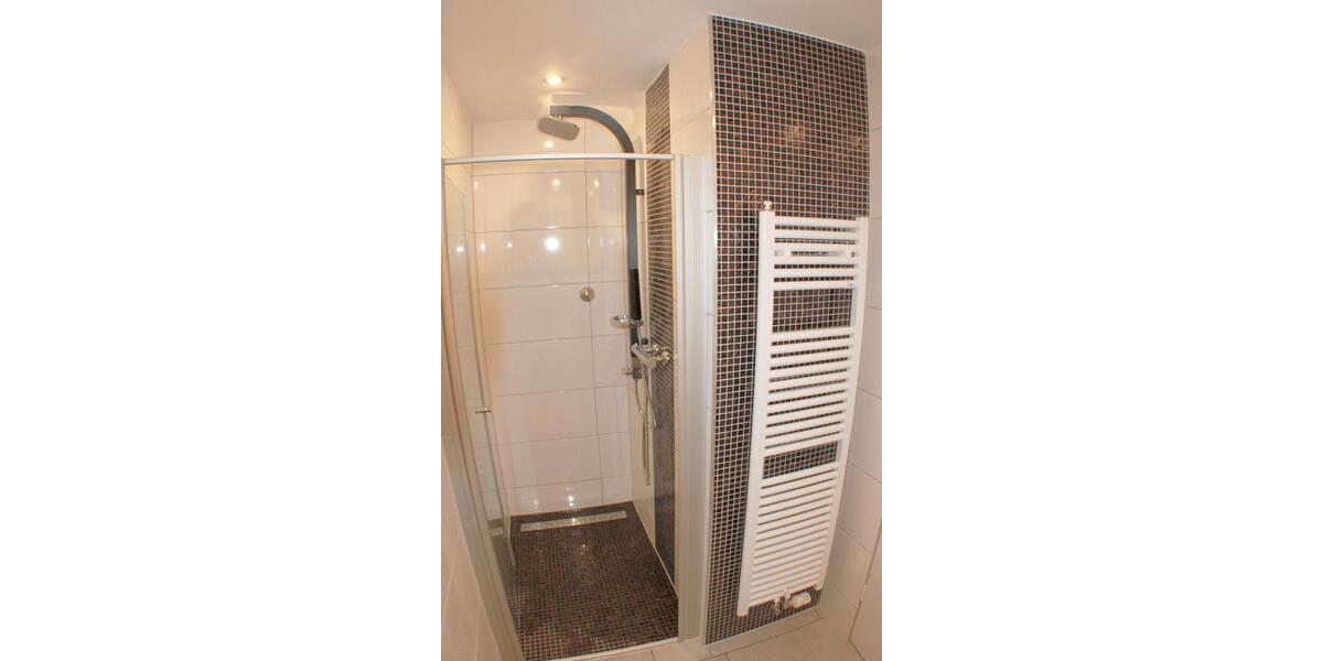 Etagenwohnung Bonn Friesdorf - 1.5 Zimmer, 40 m&sup2;, 179.500&euro; | Angebot:26614737