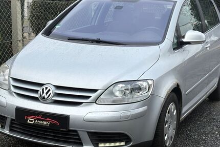 VW Golf 300.000 km 990 &euro; Niederzier-Selhausen 52382