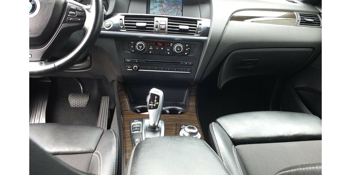 BMW X3 xDrive 20 d XENON NAVI TEILLEDER PDC STEPTRONIC 174.544 km 13.798 &euro; Köln 50858