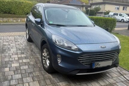 Ford Kuga 58.000 km 25.500 &euro; Kerpen 50169