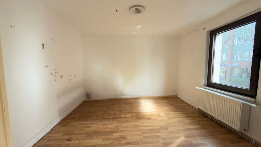 Wohn- und Geschäftshaus mit Baugenehmigung & Entwicklungspotenzial in 1A-Lage - Wohn- & Geschäftshaus Leverkusen Wiesdorf | Angebot:25832223