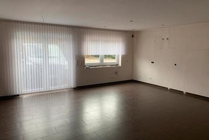 Wohnung Erftstadt - 3 Zimmer, 93 m&sup2;, 1.300&euro; | Angebot:26224991