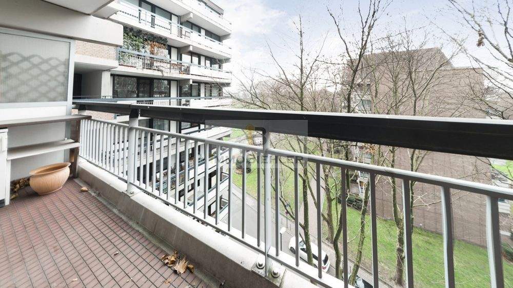 Etagenwohnung Köln Weiden - 2 Zimmer, 66 m&sup2;, 189.000&euro; | Angebot:25664328