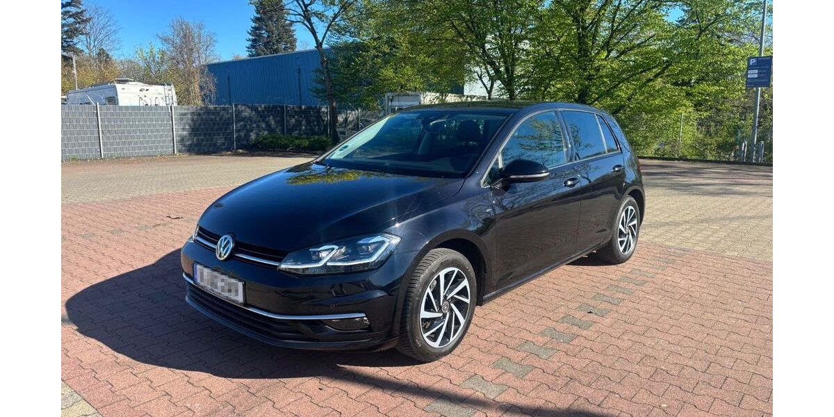 VW Golf 102.782 km 15.000 &euro; Köln 51067
