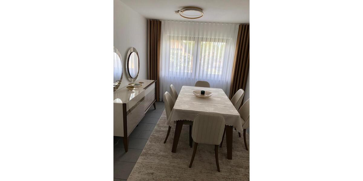 Etagenwohnung Troisdorf Bergheim - 3 Zimmer, 92 m&sup2;, 800&euro; | Angebot:26036970