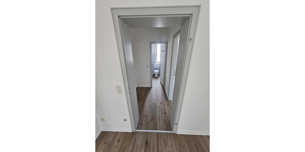 Etagenwohnung Köln Rodenkirchen - 2 Zimmer, 62 m&sup2;, 1.300&euro; | Angebot:26660215
