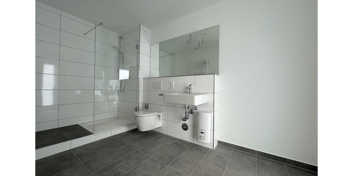 Erdgeschoßwohnung Köln Kalk - 2 Zimmer, 83 m&sup2;, 1.160&euro; | Angebot:26482213