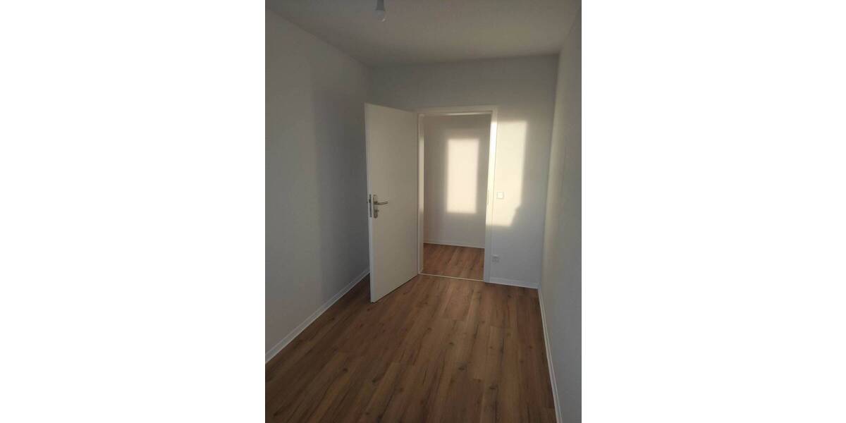 Etagenwohnung Köln Neuehrenfeld - 3 Zimmer, 169.000&euro; | Angebot:25706419