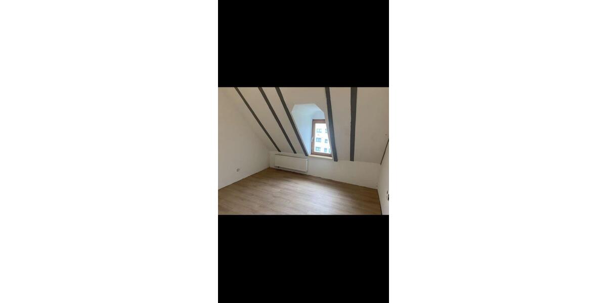 Maisonettenwohnung Troisdorf - 4 Zimmer, 122 m&sup2;, 1.700&euro; | Angebot:25925613