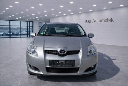 Toyota Auris 185.000 km 3.500 &euro; Düren 52351