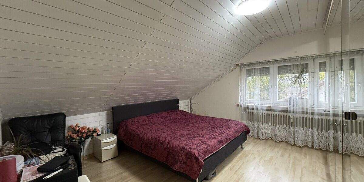Etagenwohnung Sankt Augustin Birlinghoven - 3 Zimmer, 73 m&sup2;, 199.000&euro; | Angebot:25660635