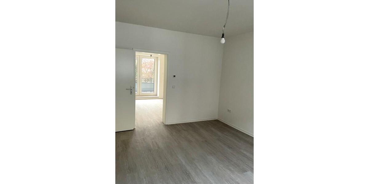 Etagenwohnung Köln Kalk - 2 Zimmer, 52 m&sup2;, 914&euro; | Angebot:26016466