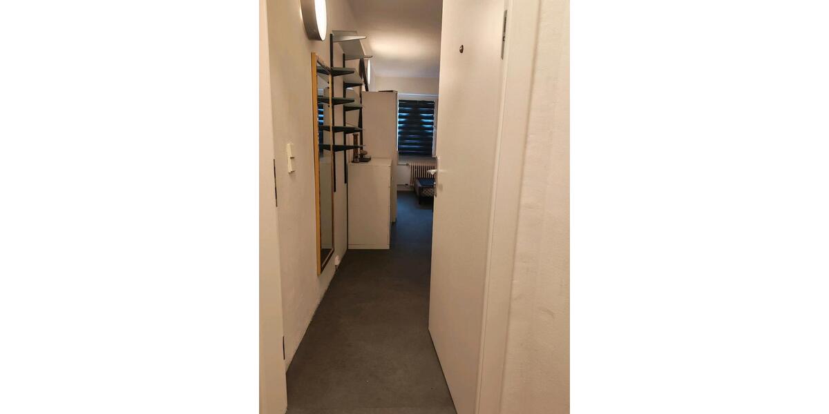 Etagenwohnung Köln Innenstadt - 1 Zimmer, 28 m&sup2;, 900&euro; | Angebot:25714425