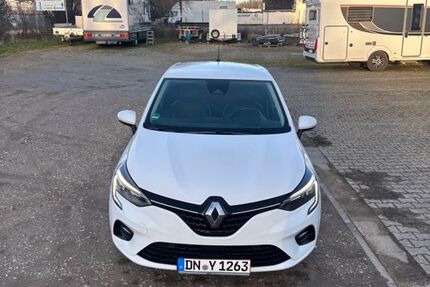 Renault Clio 81.281 km 11.000 &euro; Kerpen 50170