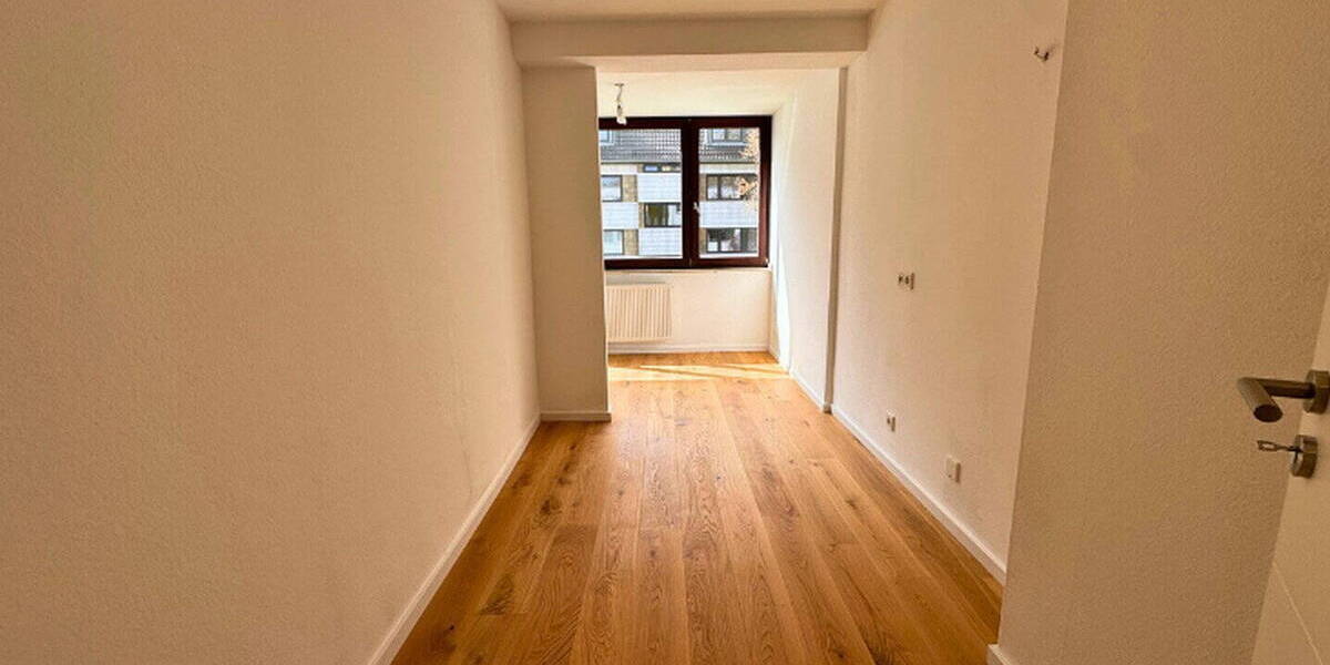 Etagenwohnung Köln Niehl - 3 Zimmer, 78 m&sup2;, 425.000&euro; | Angebot:25992815