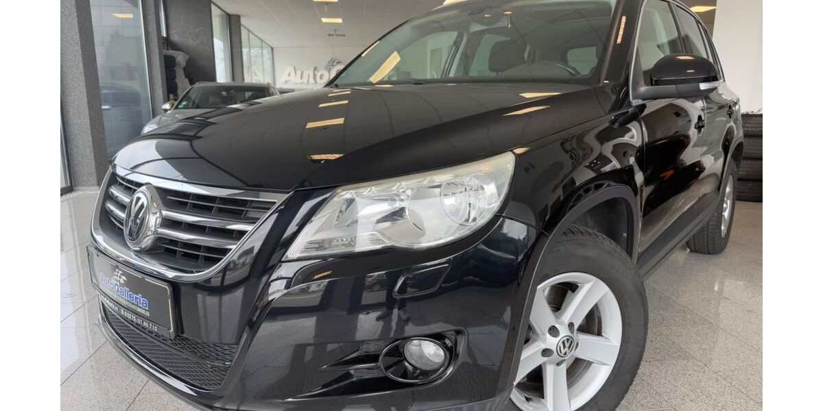 VW Tiguan 122.800 km 7.799 &euro; Golzheim 52399