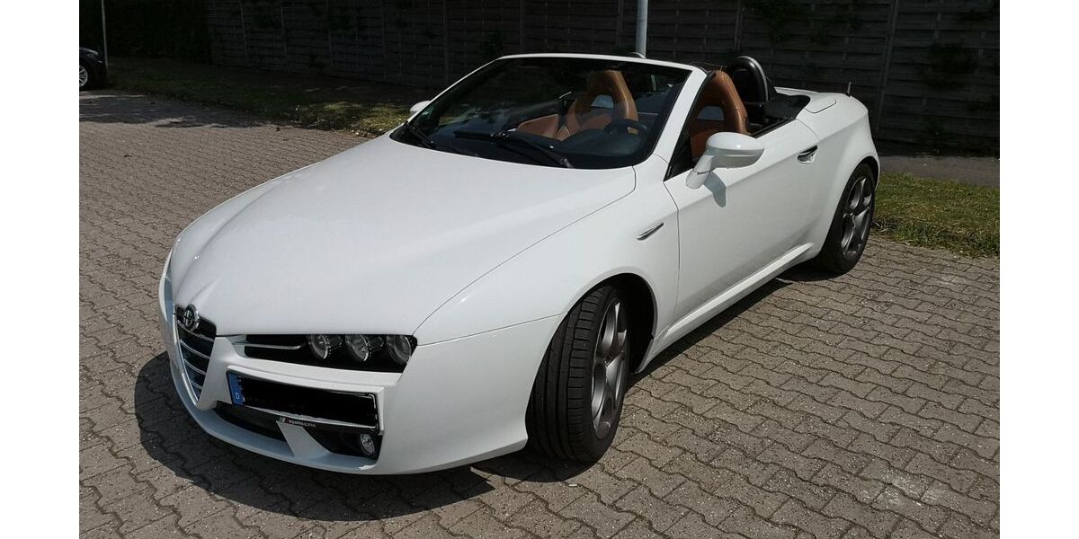 Alfa Romeo Spider 136.652 km 18.700 &euro; Pulheim 50259
