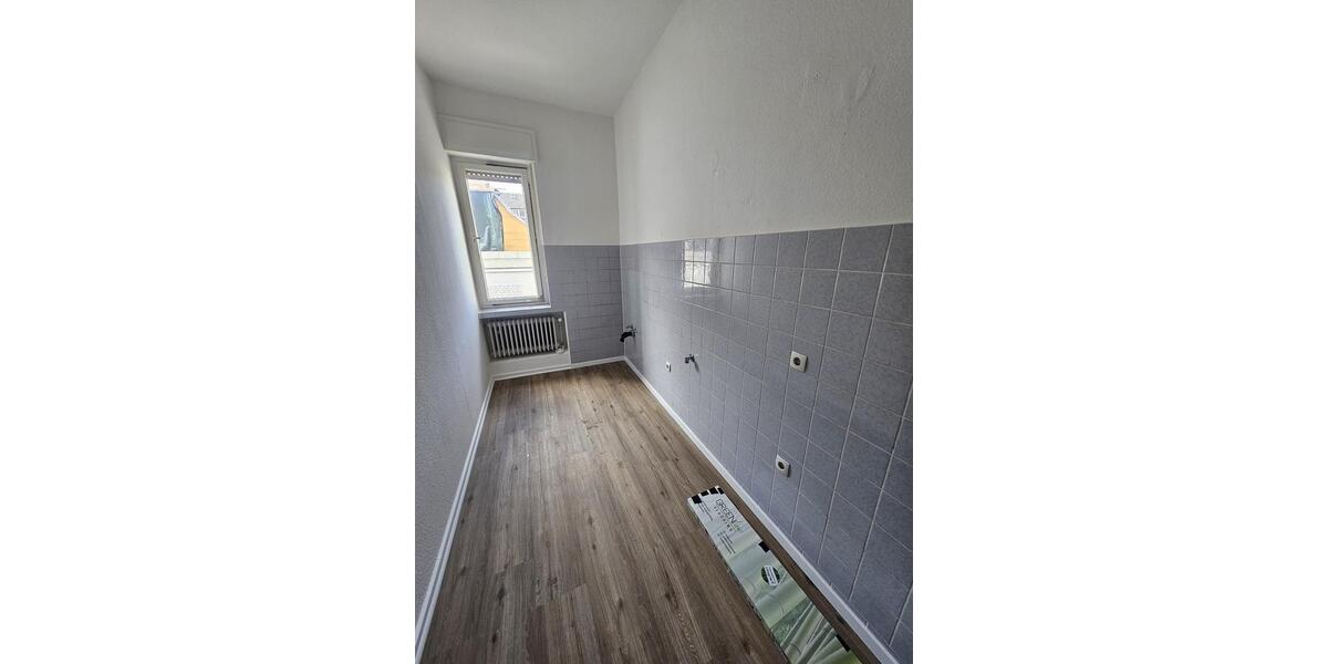Etagenwohnung Köln Rodenkirchen - 2 Zimmer, 62 m&sup2;, 1.300&euro; | Angebot:26660215