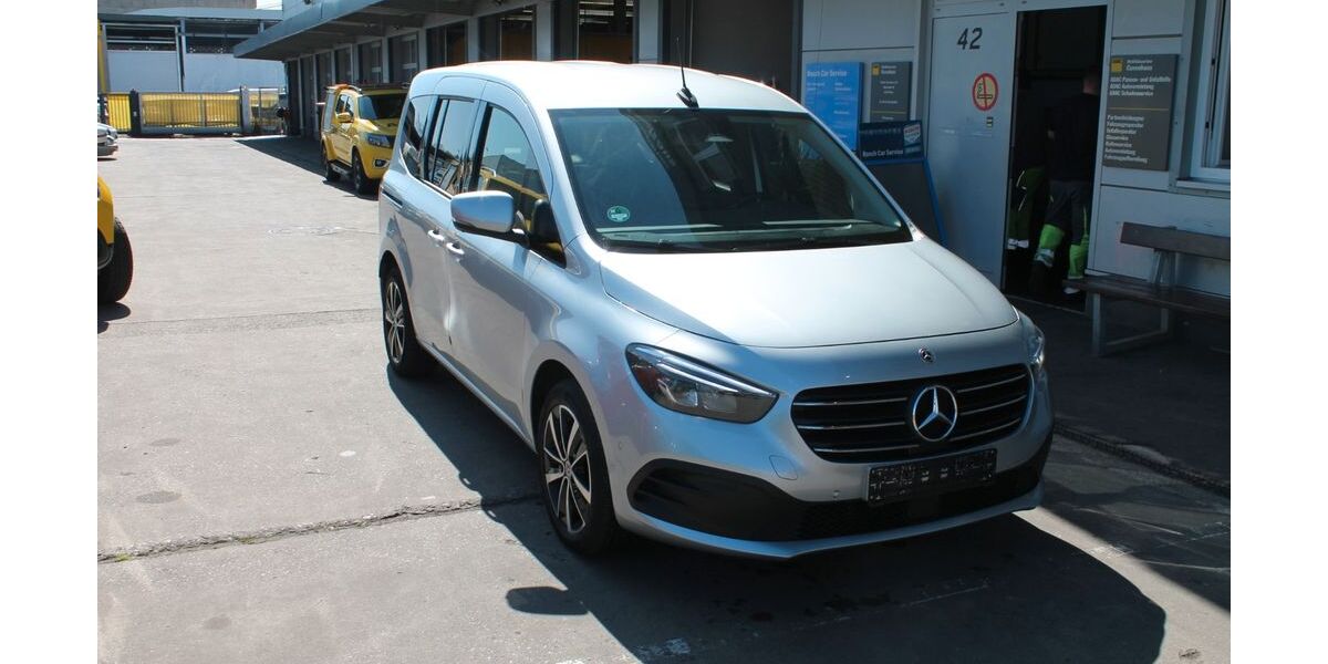 Mercedes-Benz T-Klasse 55.806 km 25.950 &euro; Bonn 53227