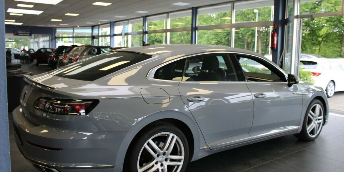 VW Arteon 2.0 TSI OPF DSG R Line 106.743 km 24.980 &euro; Euskirchen 53881