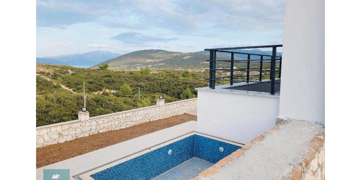 Villa Köln Rodenkirchen - 4 Zimmer, 120 m&sup2;, 223.000&euro; | Angebot:26693833