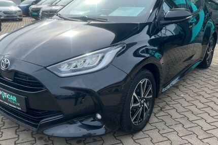 Toyota Yaris 49.100 km 17.900 &euro; Meckenheim 53340