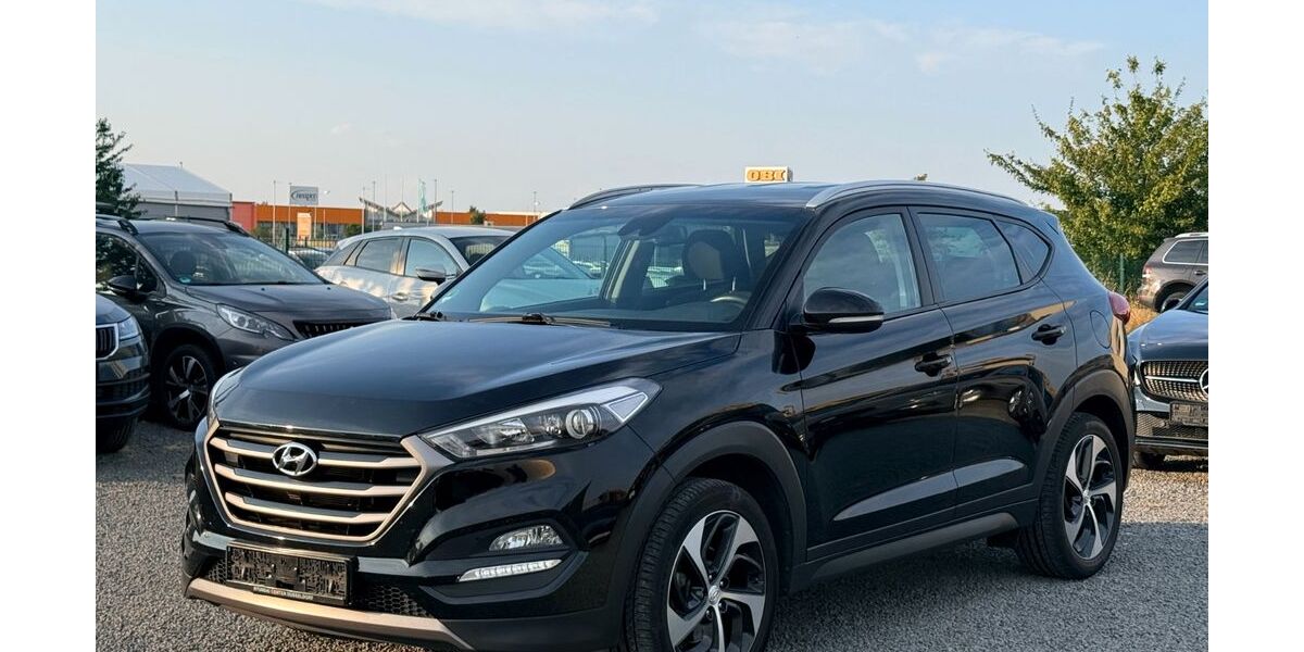 Hyundai TUCSON 110.000 km 12.500 &euro; Düren 52351