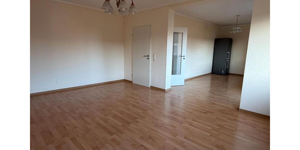 Etagenwohnung Euskirchen Dom-Esch - 3.5 Zimmer, 92 m&sup2;, 825&euro; | Angebot:25968685