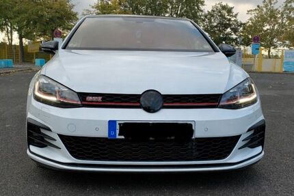 VW Golf 66.000 km 20.500 &euro; Euskirchen 53881