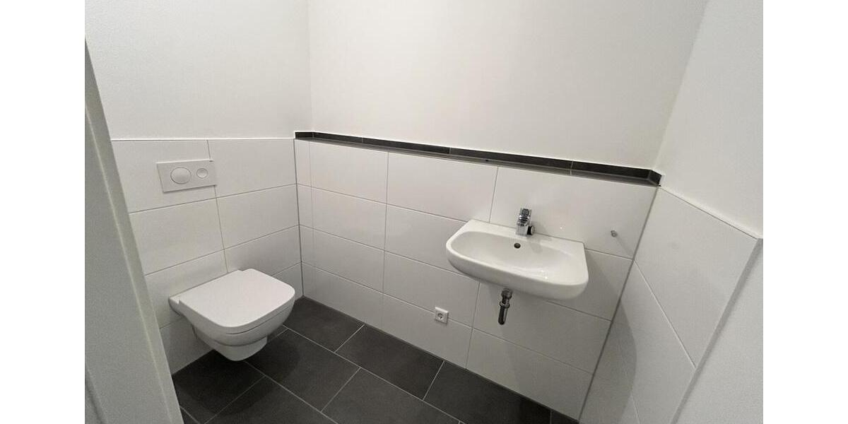 Erdgeschoßwohnung Rheinbach - 3 Zimmer, 82 m&sup2;, 1.097&euro; | Angebot:26042981