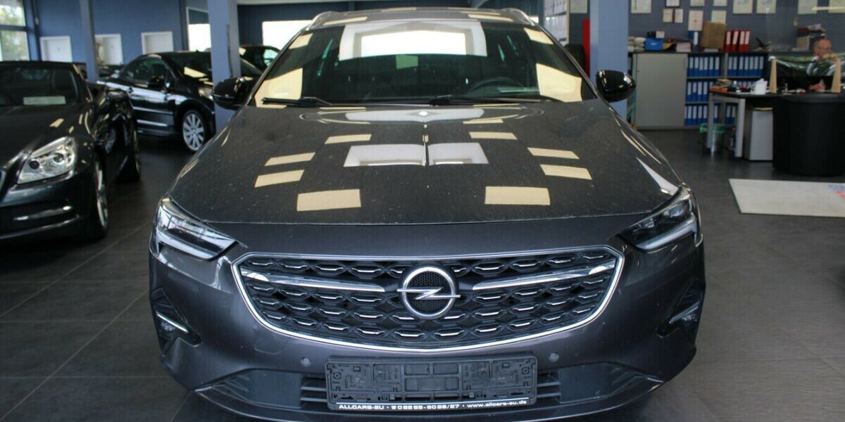 Opel Insignia Sports Tourer 2.0 Diesel Aut. Business 102.304 km 17.980 &euro; Euskirchen 53881