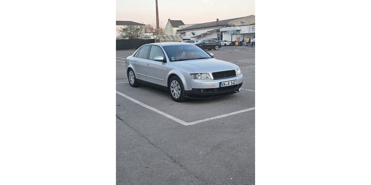Audi A4 235.000 km 2.300 &euro; Köln 51061