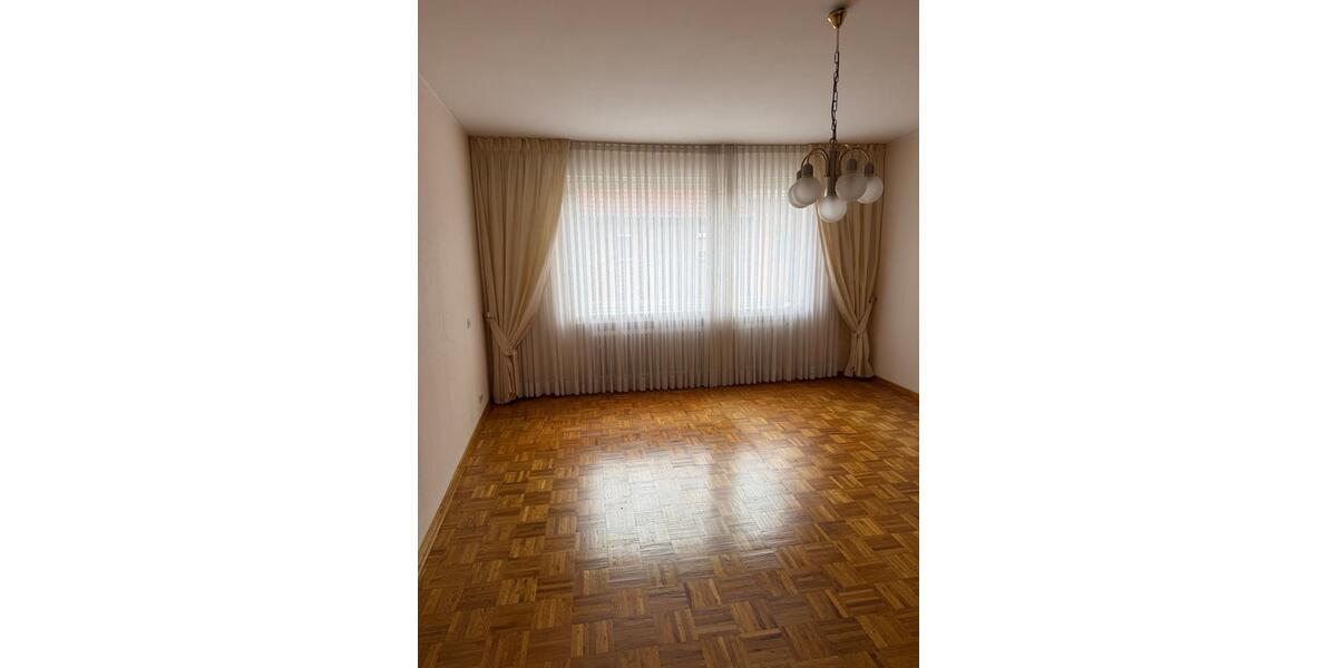 Reihenhaus Niederzier - 1 Zimmer, 120 m&sup2;, 295.000&euro; | Angebot:27176240