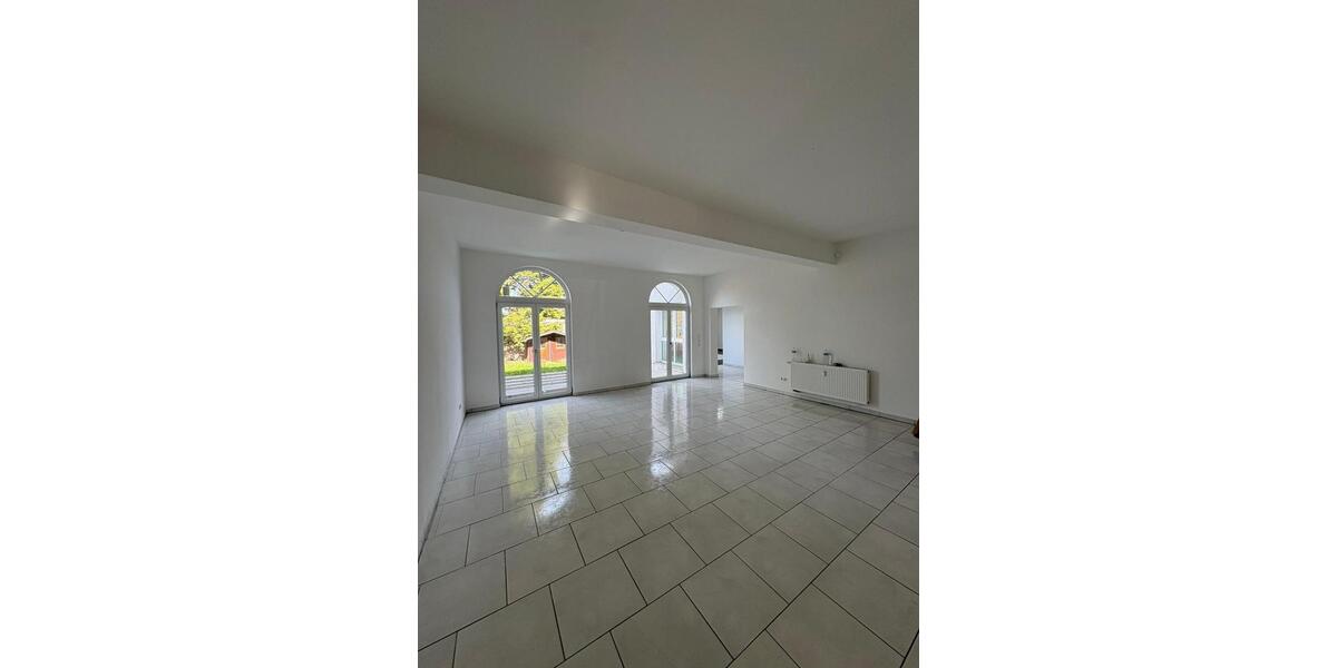 Einfamilienhaus Frechen - 5 Zimmer, 170 m&sup2;, 2.300&euro; | Angebot:26652878