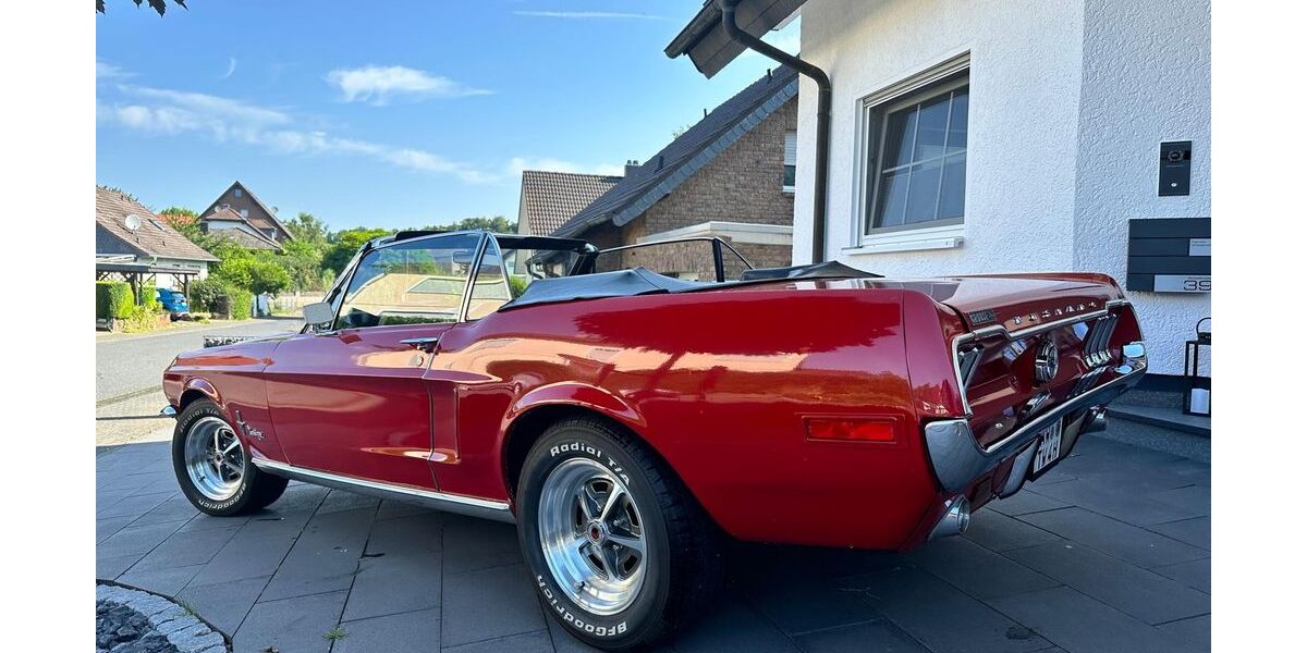 Ford Mustang 72.000 km 44.500 &euro; Bonn 53177