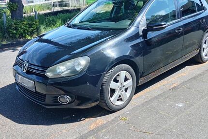 VW Golf 266.885 km 2.999 &euro; Köln 51107