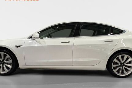 Tesla Model 3 160.000 km 18.990 &euro; Bedburg 50181