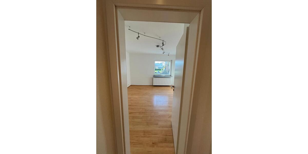 Etagenwohnung Bonn Dransdorf - 1 Zimmer, 28 m&sup2;, 480&euro; | Angebot:26546050