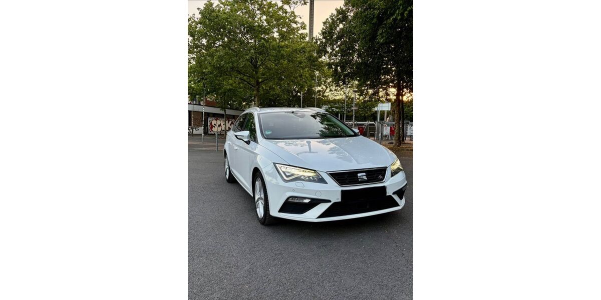 Seat Leon 178.100 km 14.390 &euro; Köln 50677