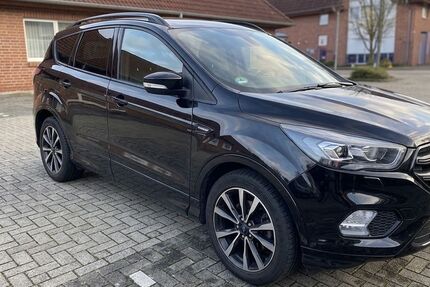 Ford Kuga 74.000 km 21.500 &euro; Köln 50739