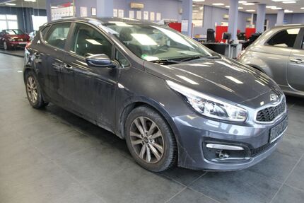 Kia ceed / Ceed 90.520 km 10.780 &euro; Euskirchen 53881