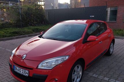 Renault Megane 71.000 km 6.000 &euro; Bonn 53123