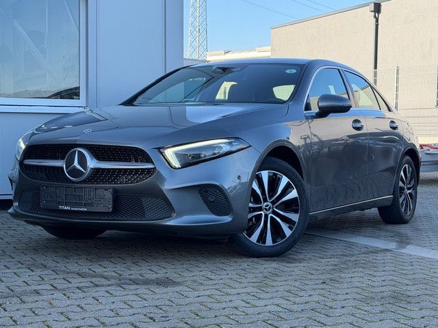 Mercedes-Benz A 250 55.000 km 23.850 &euro; Erftstadt 50374