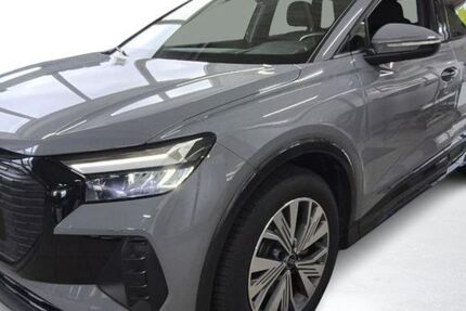 Audi Q4 e-tron 15.400 km 29.577 &euro; Siegburg 53721