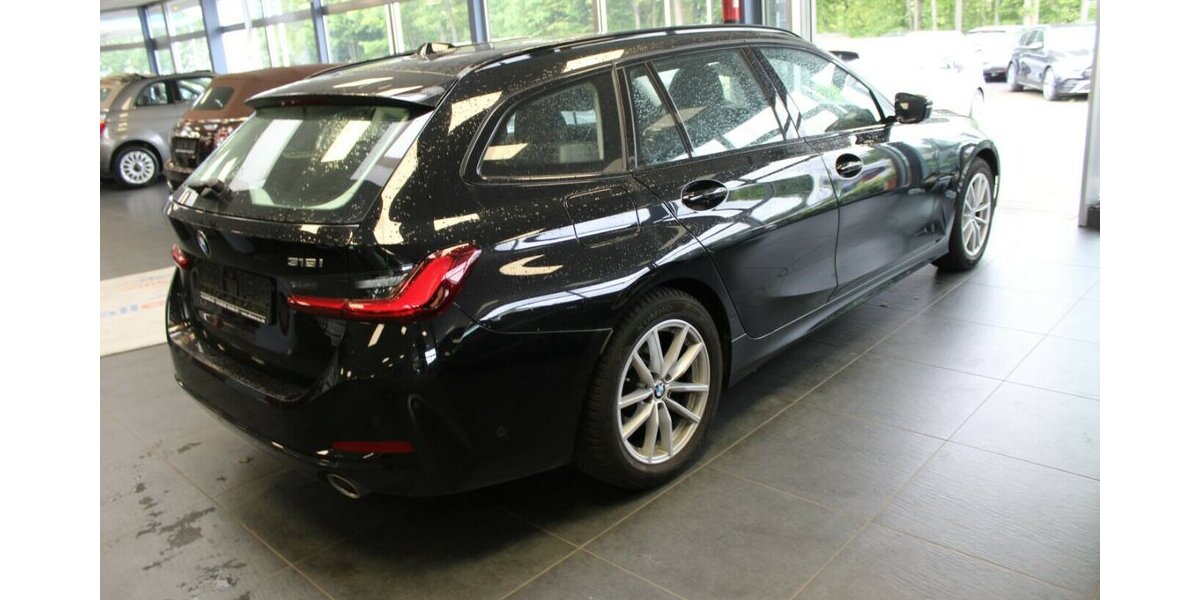 BMW 318 318i Touring Aut. 35.620 km 28.480 &euro; Euskirchen 53881