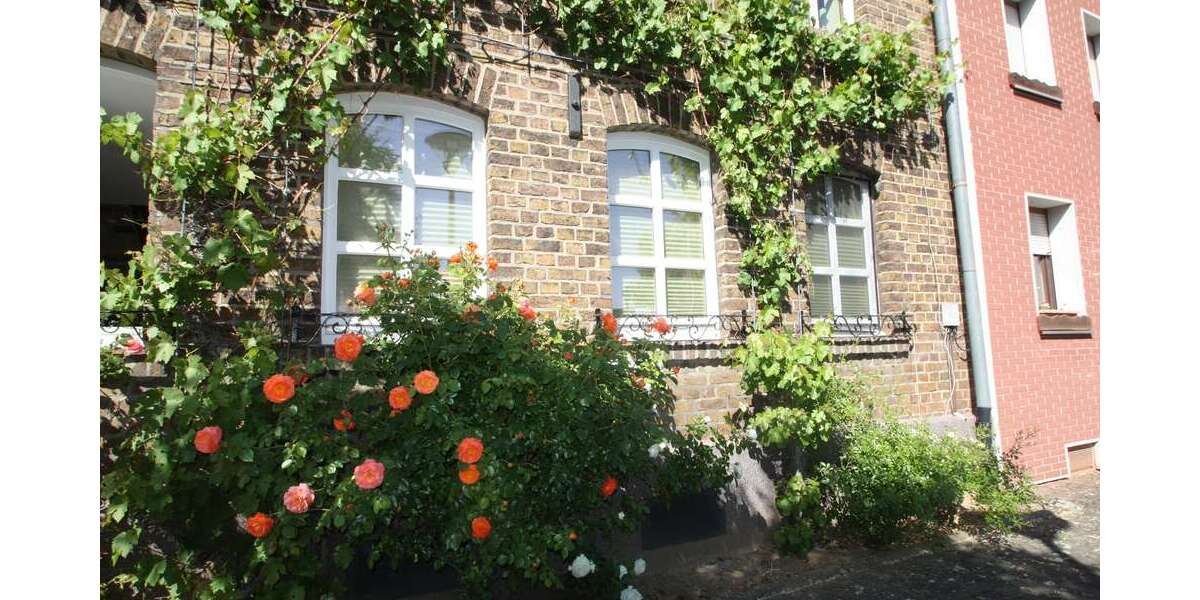 Einfamilienhaus Euskirchen Dom-Esch - 10 Zimmer, 395 m&sup2;, 697.000&euro; | Angebot:27230161
