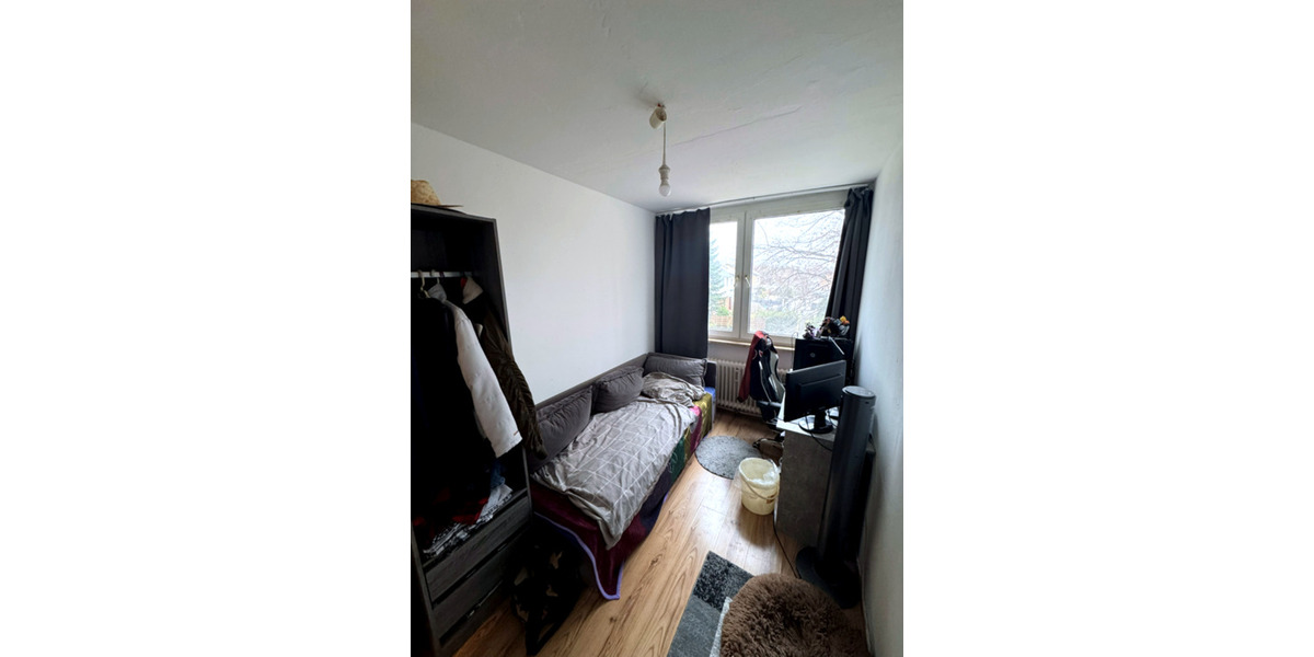 Etagenwohnung Niederkassel - 3 Zimmer, 73 m&sup2;, 135.000&euro; | Angebot:24416299