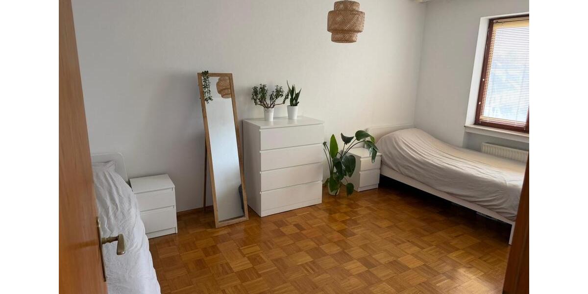 Etagenwohnung Bonn Poppelsdorf - 2 Zimmer, 59 m&sup2;, 1.130&euro; | Angebot:26532277